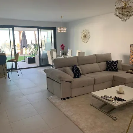 Apartment Casa Casu: Beachfront With Sea Views And Dual Pools Estepona