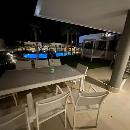 Casa Casu: Beachfront With Sea Views And Dual Pools