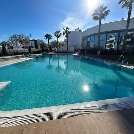 Casa Casu: Beachfront With Sea Views And Dual Pools Apartment